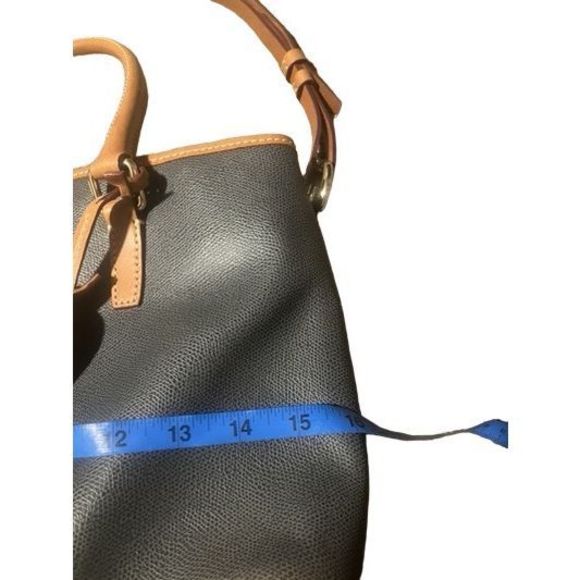 Dooney shoulder bag - Picture 5 of 16